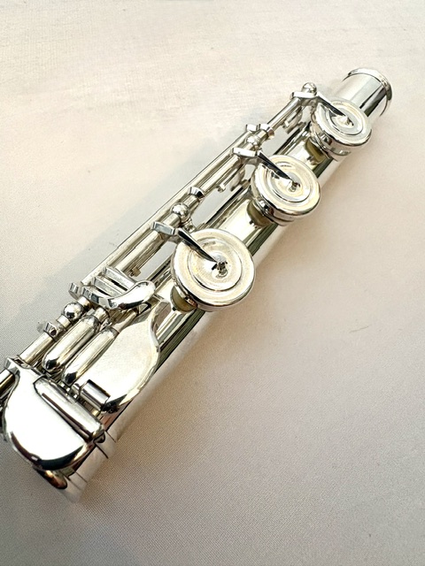 IMG_2009 New Old Stock Miyazawa Classic (Vision) Flute-All Silver, Offset G, C# Trill, C#/D# Rollers, 14k Riser, .018” Heavywall, 1-Year Warranty!