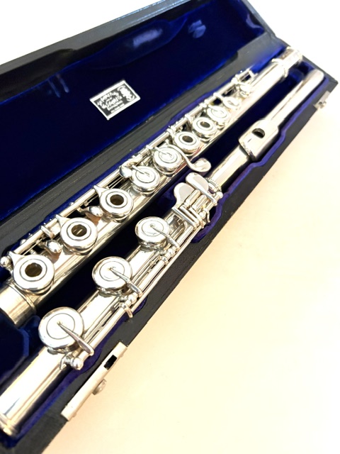 Wm. S. Haynes Handmade Flute, All Sterling Silver with Soldered Tone Holes, Inline G, 1-Year Warranty!