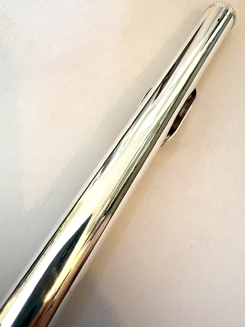 IMG_2164 Haynes Amadeus AF-900 Flute, Sterling Silver Headjoint Body Foot Mechanism, Offset G, C# Trill, D# Roller, 14k Lip/Riser, Warranty!