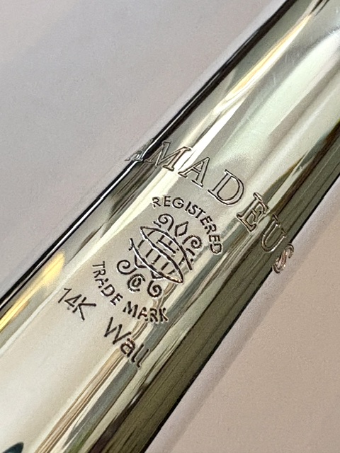 IMG_2166 Haynes Amadeus AF-900 Flute, Sterling Silver Headjoint Body Foot Mechanism, Offset G, C# Trill, D# Roller, 14k Lip/Riser, Warranty!