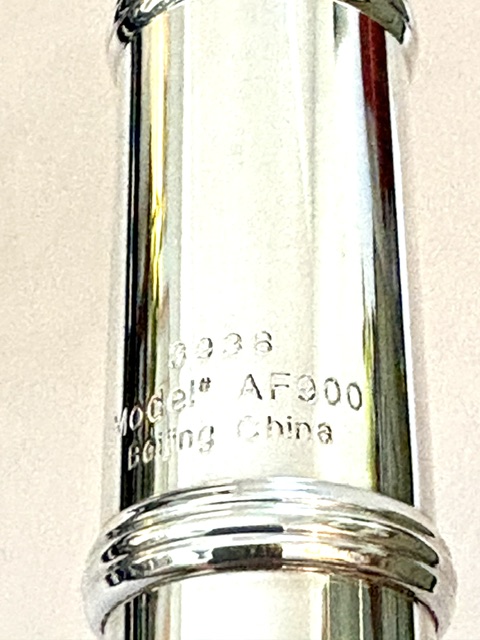 IMG_2168 Haynes Amadeus AF-900 Flute, Sterling Silver Headjoint Body Foot Mechanism, Offset G, C# Trill, D# Roller, 14k Lip/Riser, Warranty!