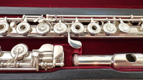 IMG_2316 Lillian Burkart Elite 5/95 Platinum Enhanced Handmade Flute, Inline G, C# Trill, Split E Mechanism, C4 Headjoint Cut, Gold Riser, 1-Year Warranty!