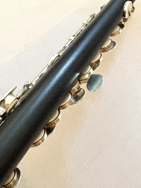 Pearl PFP-165E Piccolo, Both a Wave Grenadilla Wood and a Wave Grenaditte Composite Headjoint, 1-Year Warranty!