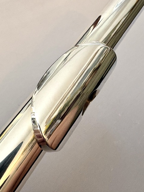 IMG_3058 Pearl PF-765 Solid Silver Flute, Offset G, B Foot, Split E Mechanism, Solid Silver, 1-Year Warranty!
