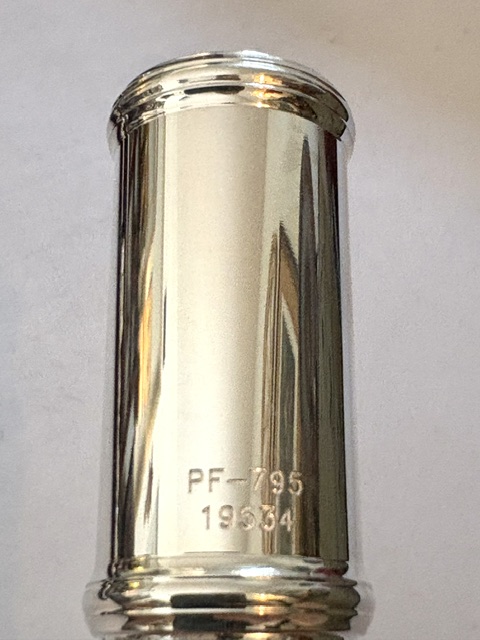 New Pearl PF-795 Elegante Handmade Flute, Vigore Series, Forza Cut, Offset G, C# Trill, D# Roller, High E Facilitator, Factory Warranty!