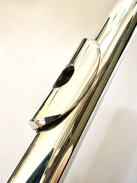 IMG_3269 This is a Yamaha 481II Solid Silver Flute, Inline G, in great condition, One year warranty!