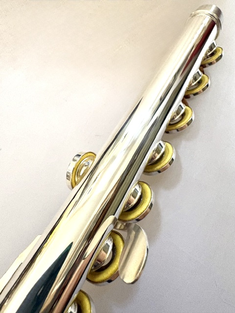 IMG_3274 This is a Yamaha 481II Solid Silver Flute, Inline G, in great condition, One year warranty!