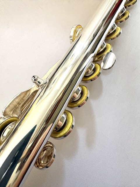 IMG_3275 This is a Yamaha 481II Solid Silver Flute, Inline G, in great condition, One year warranty!