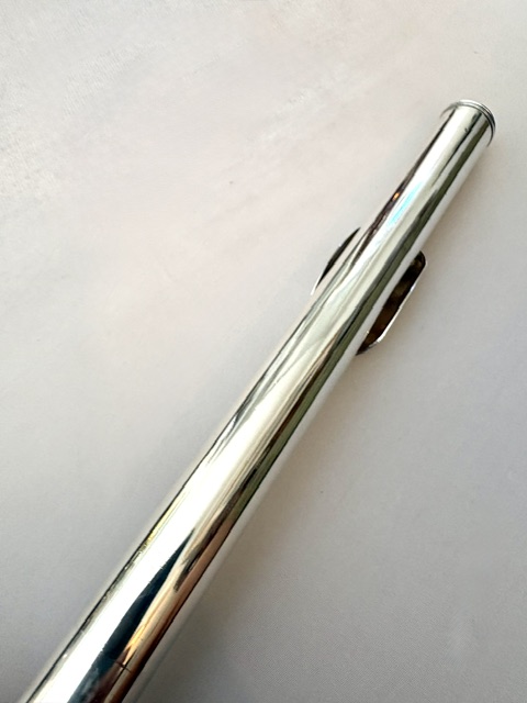 IMG_3475 Yamaha YFL-574 Pro Level Flute, Silver EC Headjoint Cut, Offset G, C# Trill, Split E Mechanism, Overhauled with Straubinger Phoenix Pads, 1-Year Warranty!